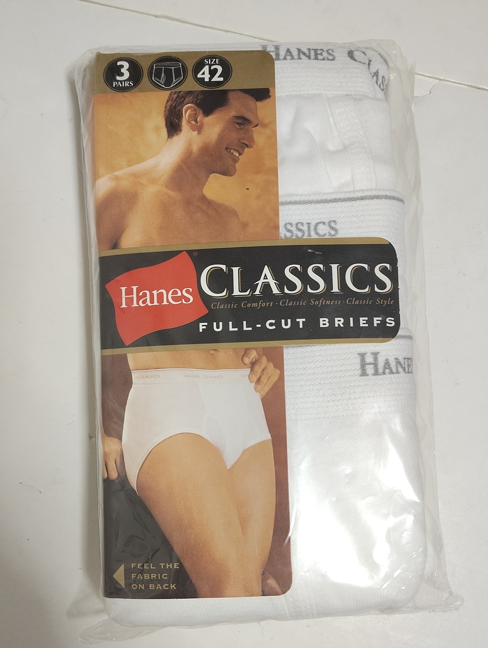 VTG 2002 Hanes Classics Men's Full Cut Brief -3 Pack -Size 42 (Tighty Whities)